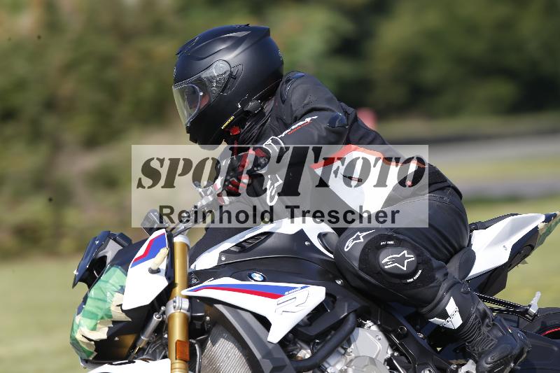 /45 10.08.2025 Plüss Moto Sport ADR/Einsteiger/585